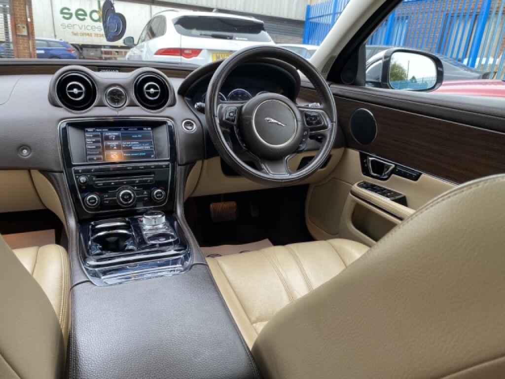 Used Jaguar XJ 2014 for sale - 76258051: Photo 13