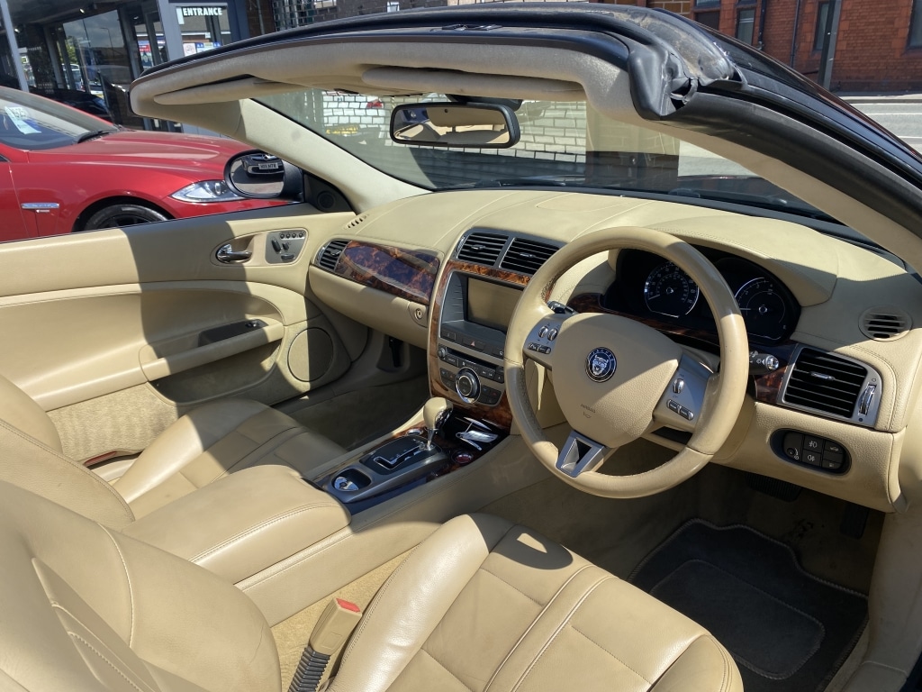 Used Jaguar XK 2006 for sale - 76258054: Photo 16