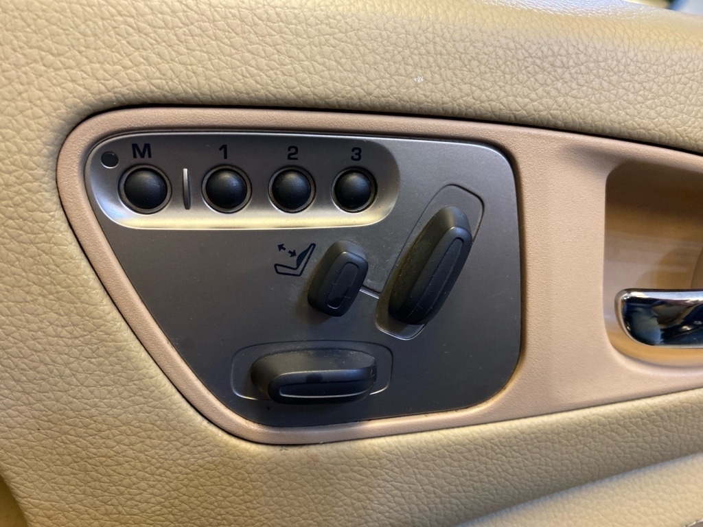 Used Jaguar XK 2006 for sale - 76258054: Photo 8