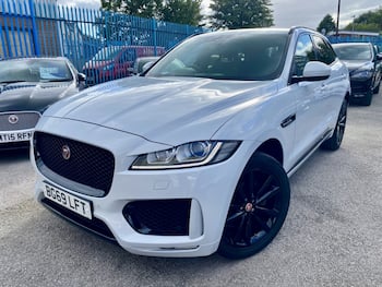 Used Jaguar F-Pace 2019 for sale - 79761400: Photo