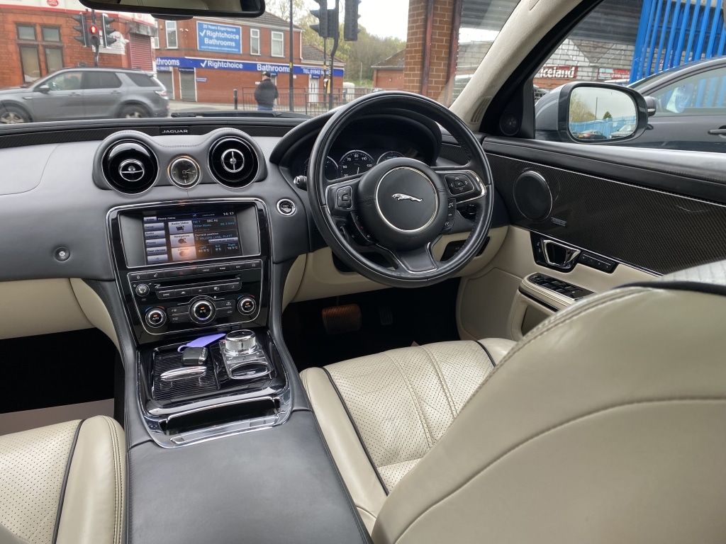 Used Jaguar XJ 2014 for sale - 78211542: Photo 12