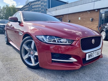 Used Jaguar XE 2017 for sale - 78542199: Photo