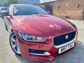 Used Jaguar XE 2017 for sale - 78542199: Photo