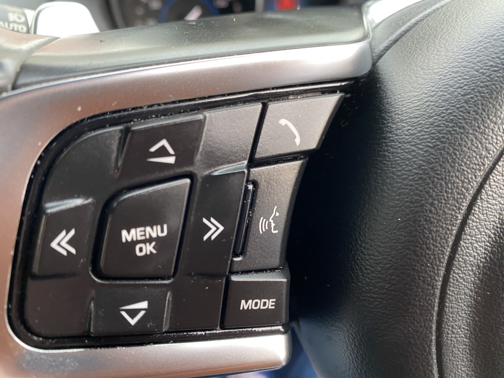 Used Jaguar XE 2018 for sale - 76749256: Photo 20