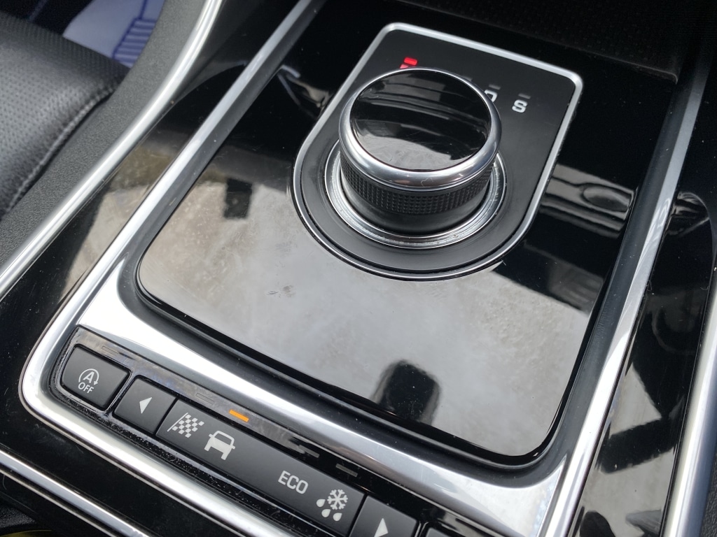 Used Jaguar XE 2018 for sale - 76749256: Photo 22