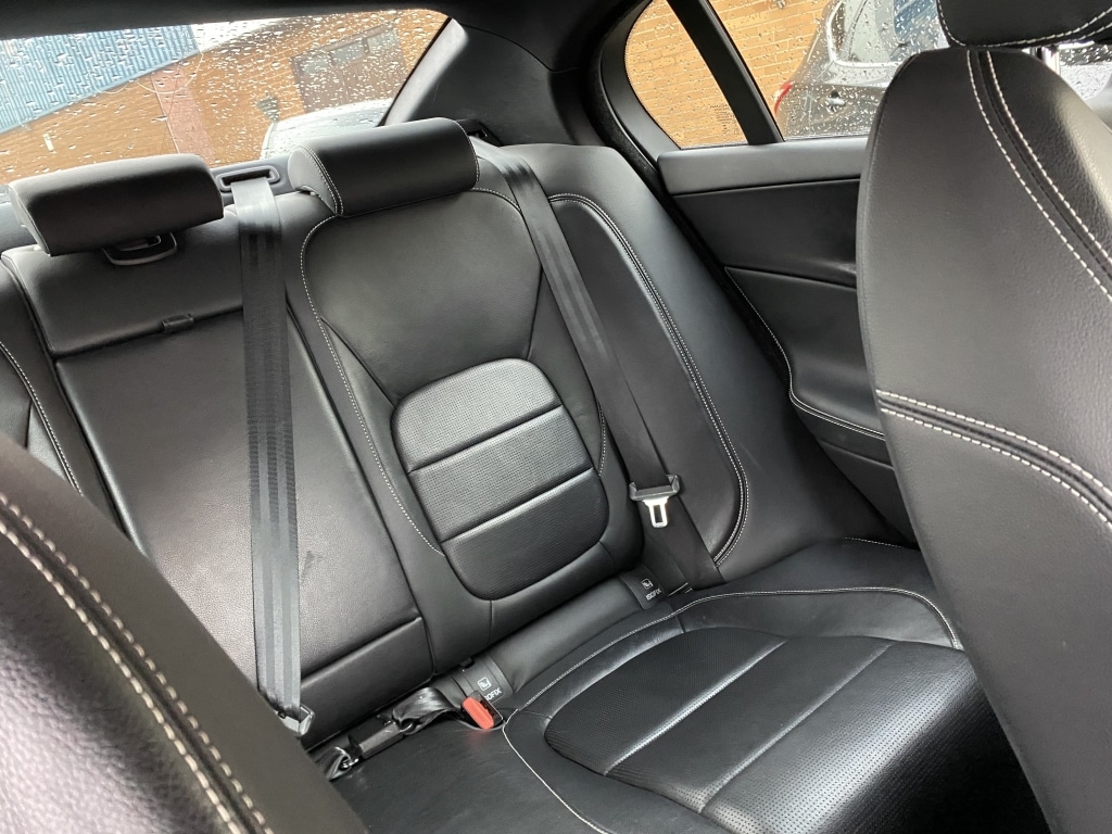 Used Jaguar XE 2018 for sale - 76749256: Photo 30