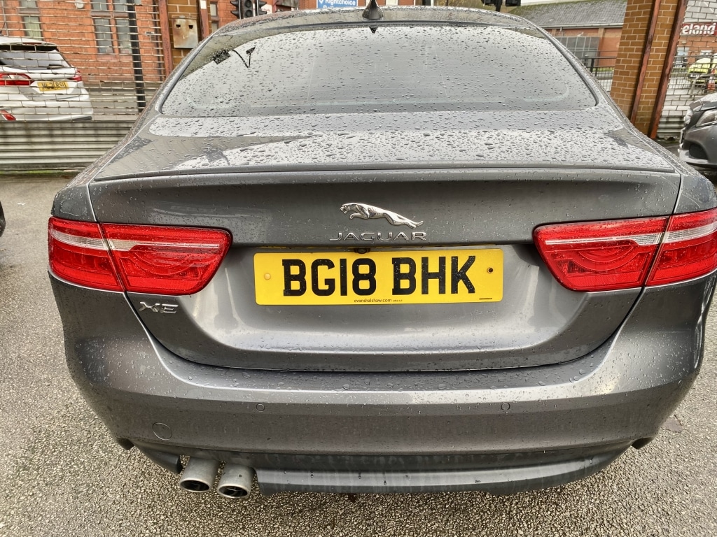 Used Jaguar XE 2018 for sale - 76749256: Photo 5