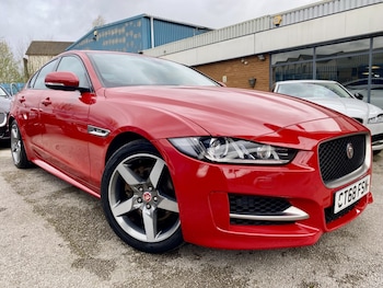 Used Jaguar XE 2018 for sale - 78460181: Photo
