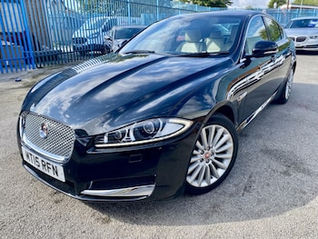 Used Jaguar XF 2015 for sale - 79571570: Photo