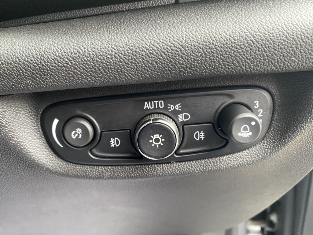 Used Vauxhall Insignia 2018 for sale - 76288700: Photo 15