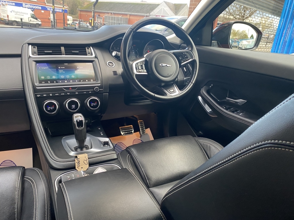 Used Jaguar E-Pace 2018 for sale - 76687516: Photo 11