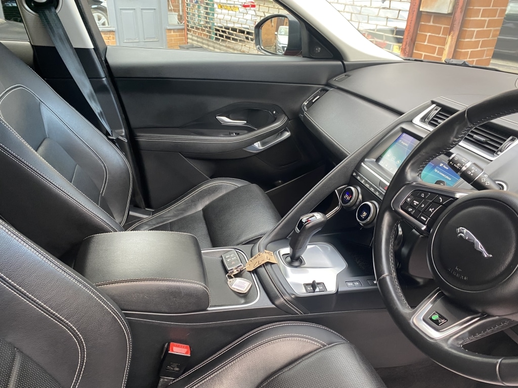 Used Jaguar E-Pace 2018 for sale - 76687516: Photo 15