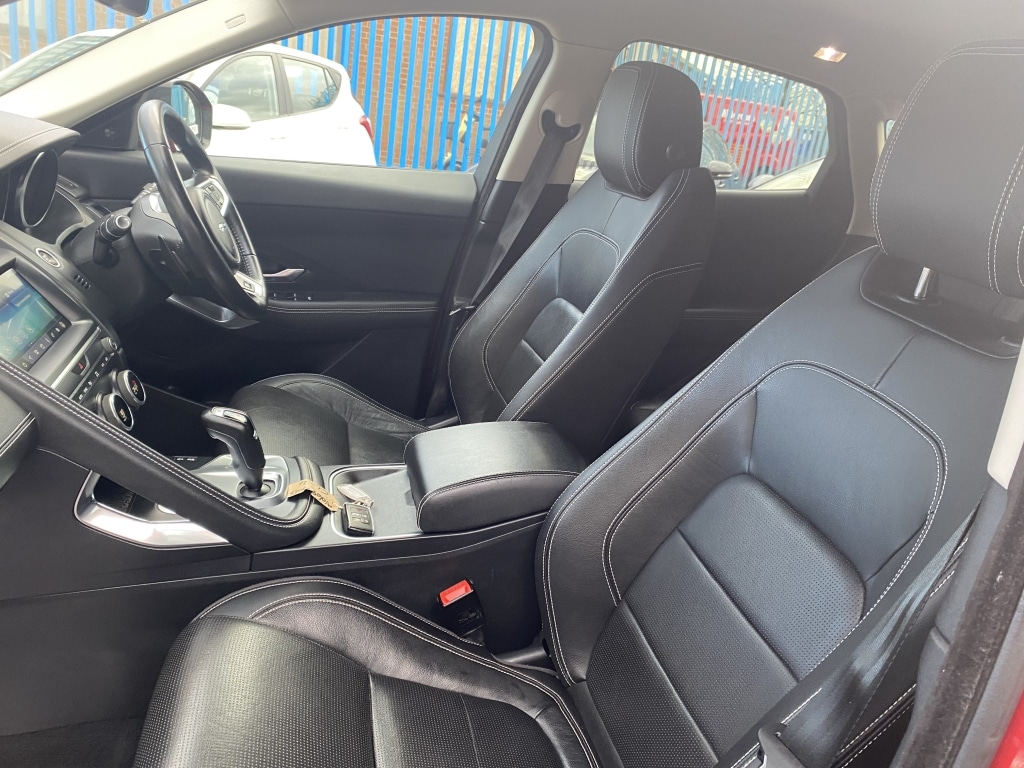 Used Jaguar E-Pace 2018 for sale - 76687516: Photo 9