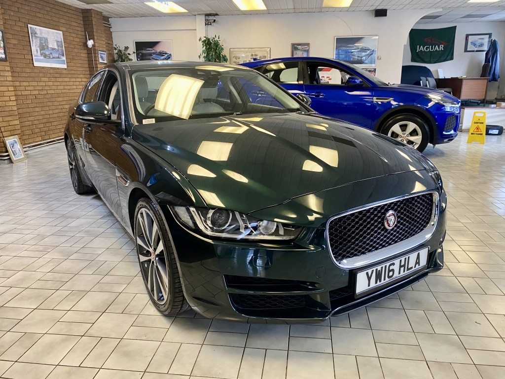 Used Jaguar XE 2016 for sale - 77669253: Photo 8