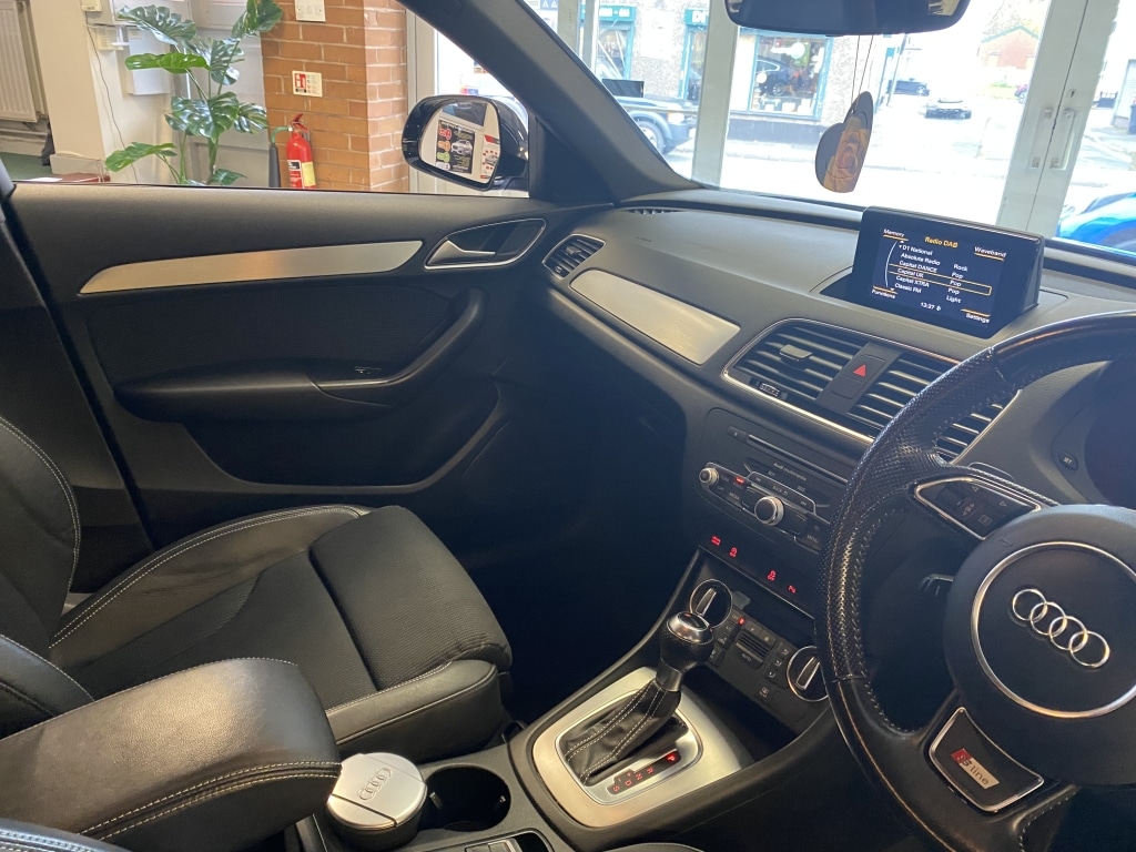 Used Audi Q3 2017 for sale - 76492526: Photo 13