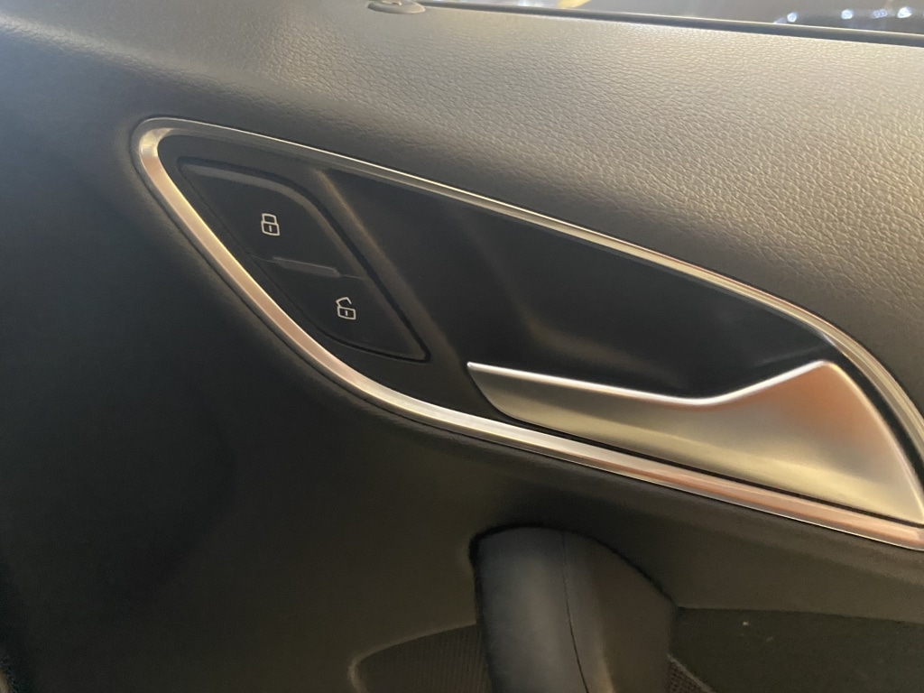 Used Audi Q3 2017 for sale - 76492526: Photo 14