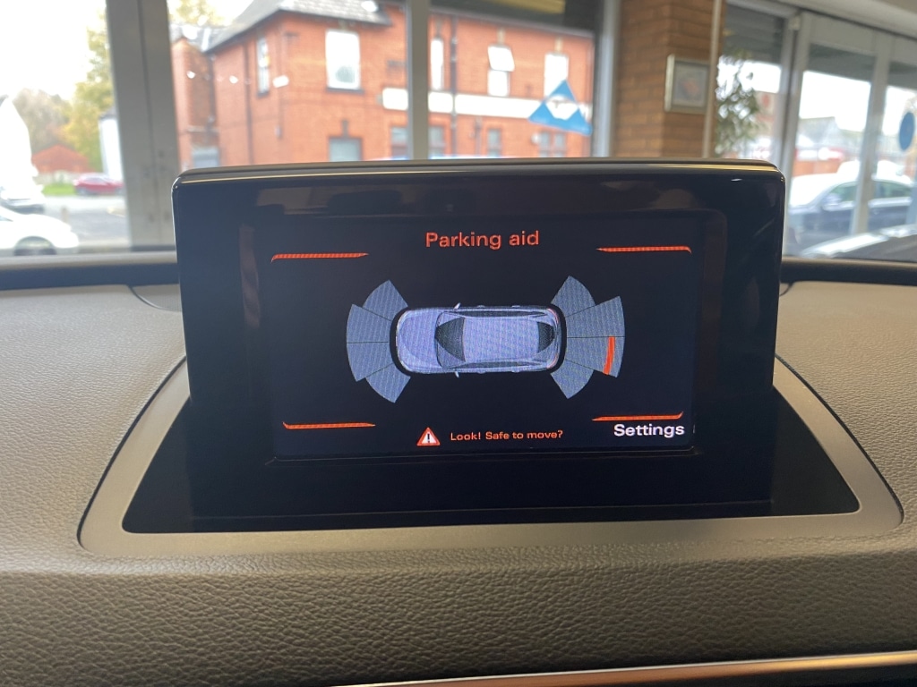 Used Audi Q3 2017 for sale - 76492526: Photo 24