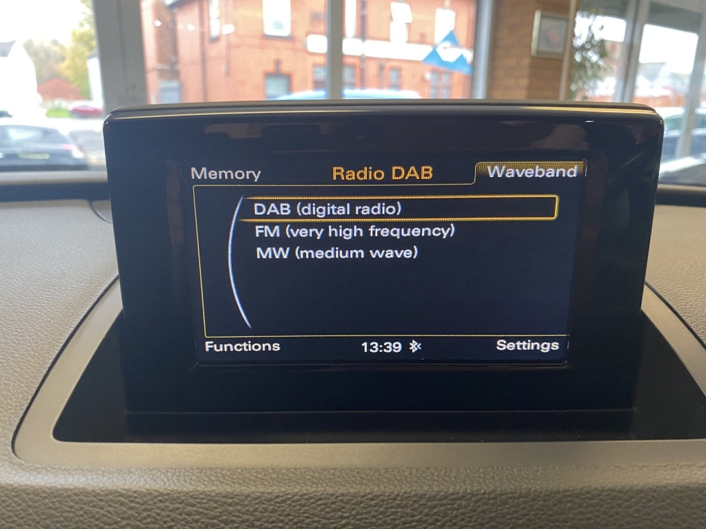 Used Audi Q3 2017 for sale - 76492526: Photo 25