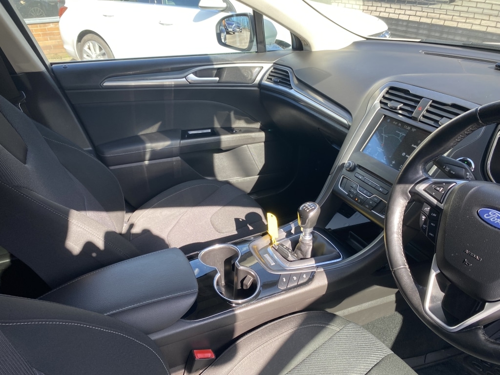 Used Ford Mondeo 2015 for sale - 77933648: Photo 13