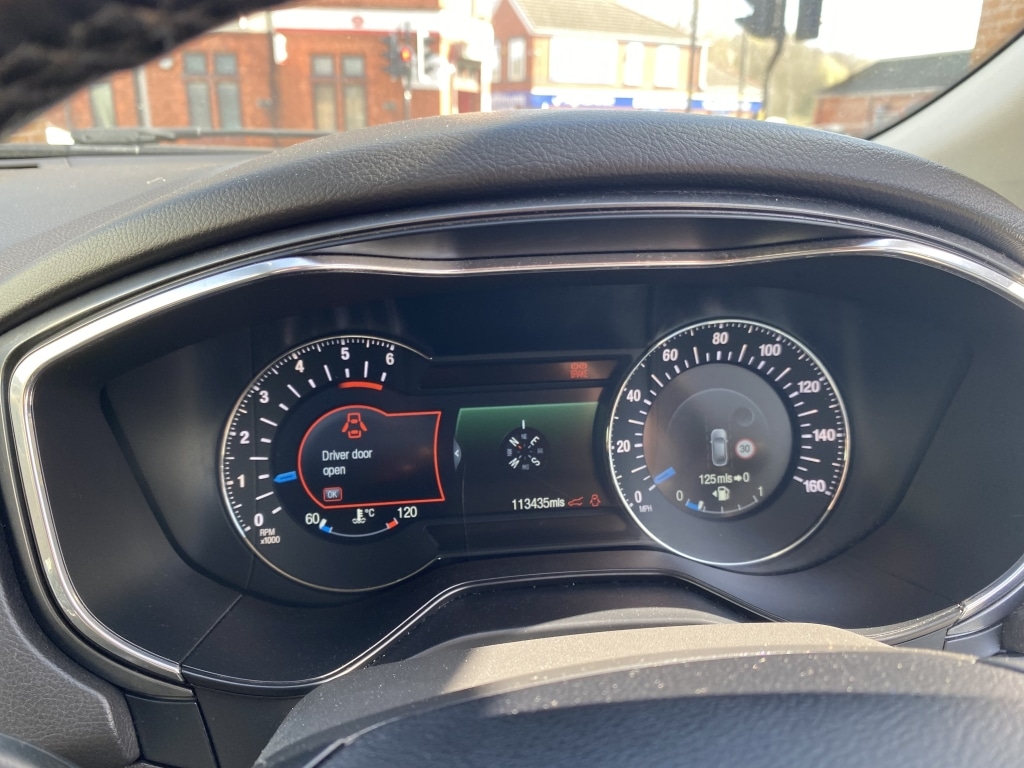 Used Ford Mondeo 2015 for sale - 77933648: Photo 16