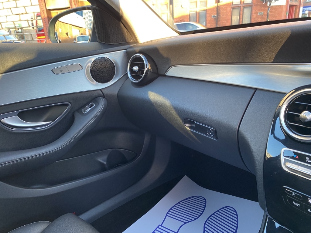 Used Mercedes-Benz C Class 2017 for sale - 77154645: Photo 27