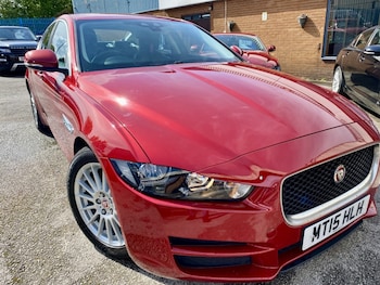 Used Jaguar XE 2015 for sale - 78621297: Photo