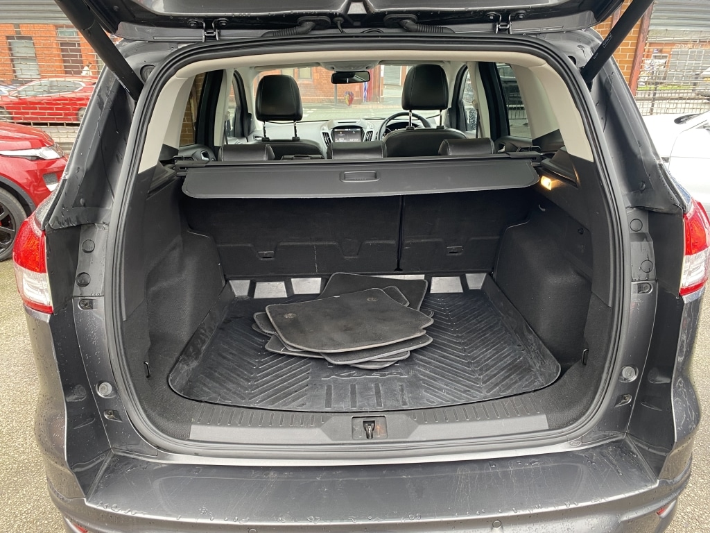 Used Ford Kuga 2015 for sale - 77235059: Photo 26