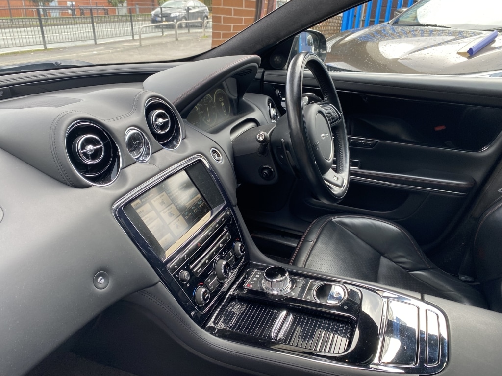 Used Jaguar XJ 2014 for sale - 76312196: Photo 8