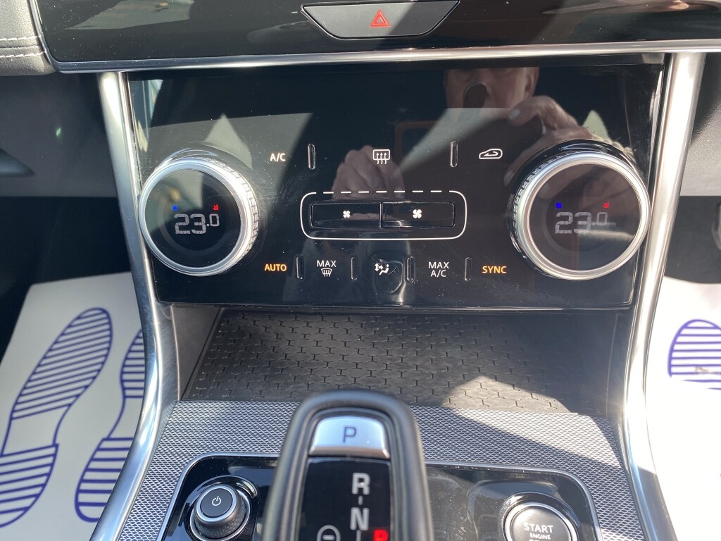 Used Jaguar XE 2019 for sale - 78211550: Photo 21