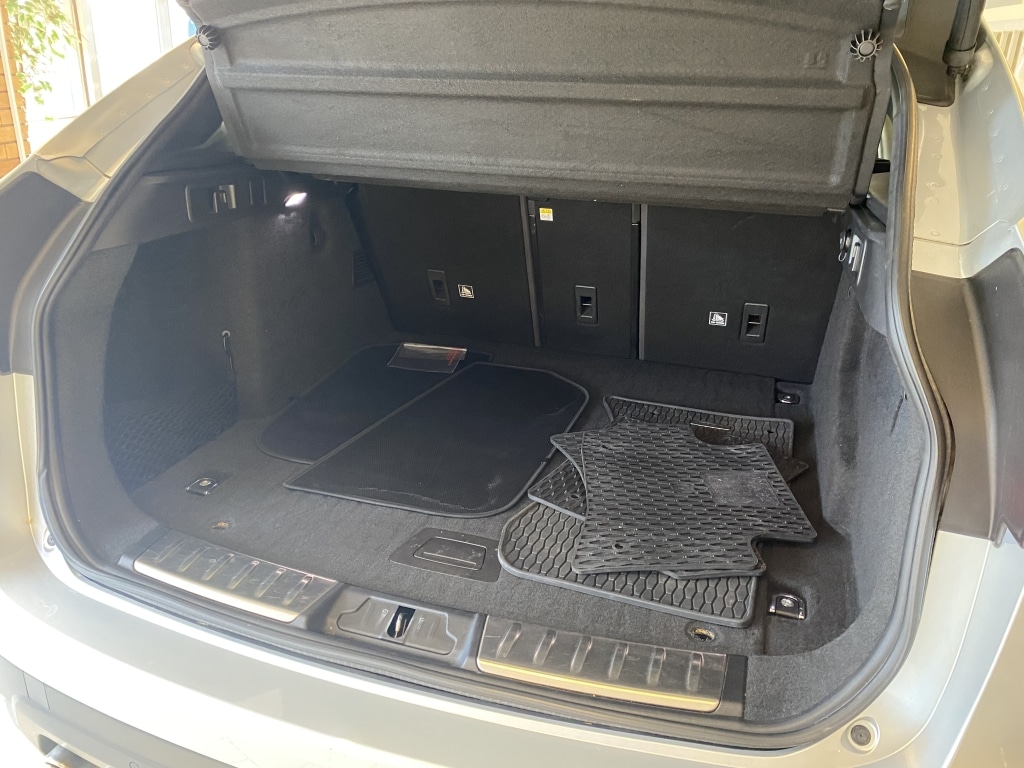 Used Jaguar F-Pace 2019 for sale - 76589219: Photo 13