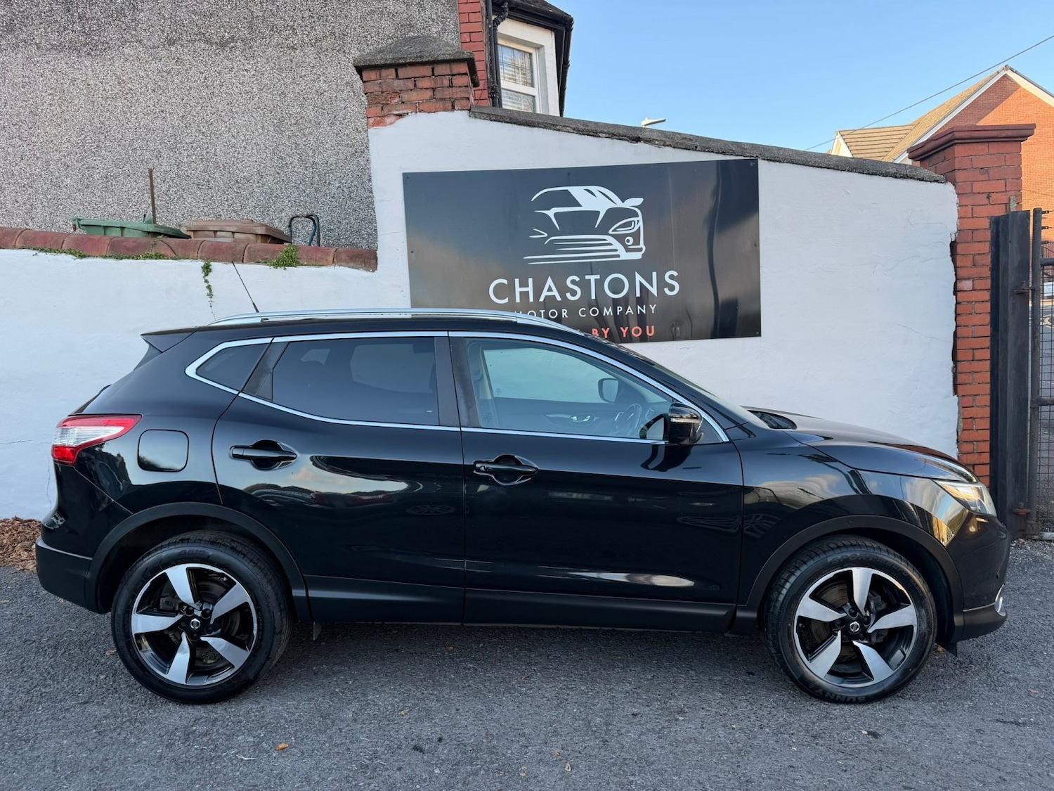 Used Nissan Qashqai 2015 for sale - 77173019: Photo 9