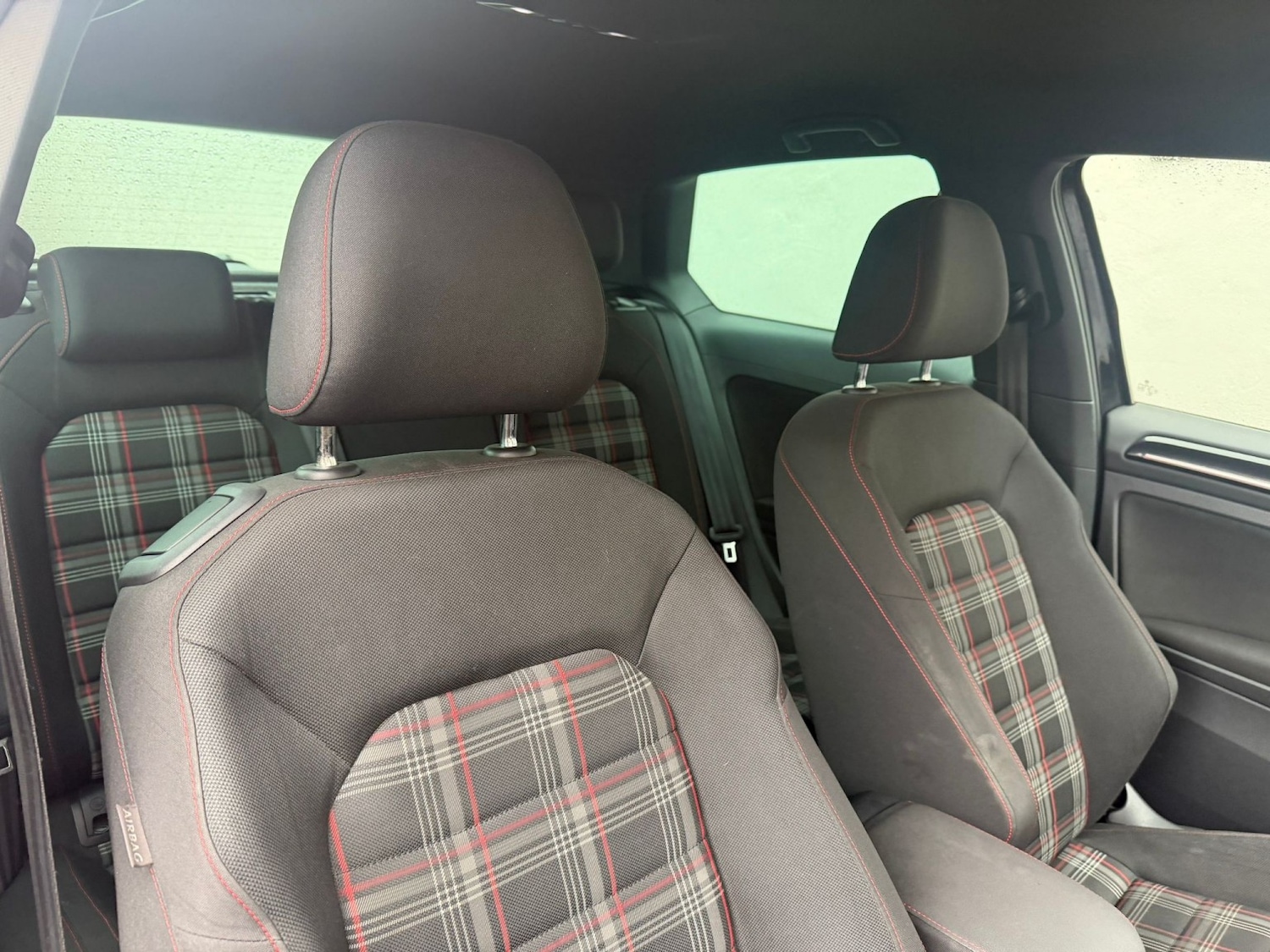 Used Volkswagen Golf 2014 for sale - 77938233: Photo 5