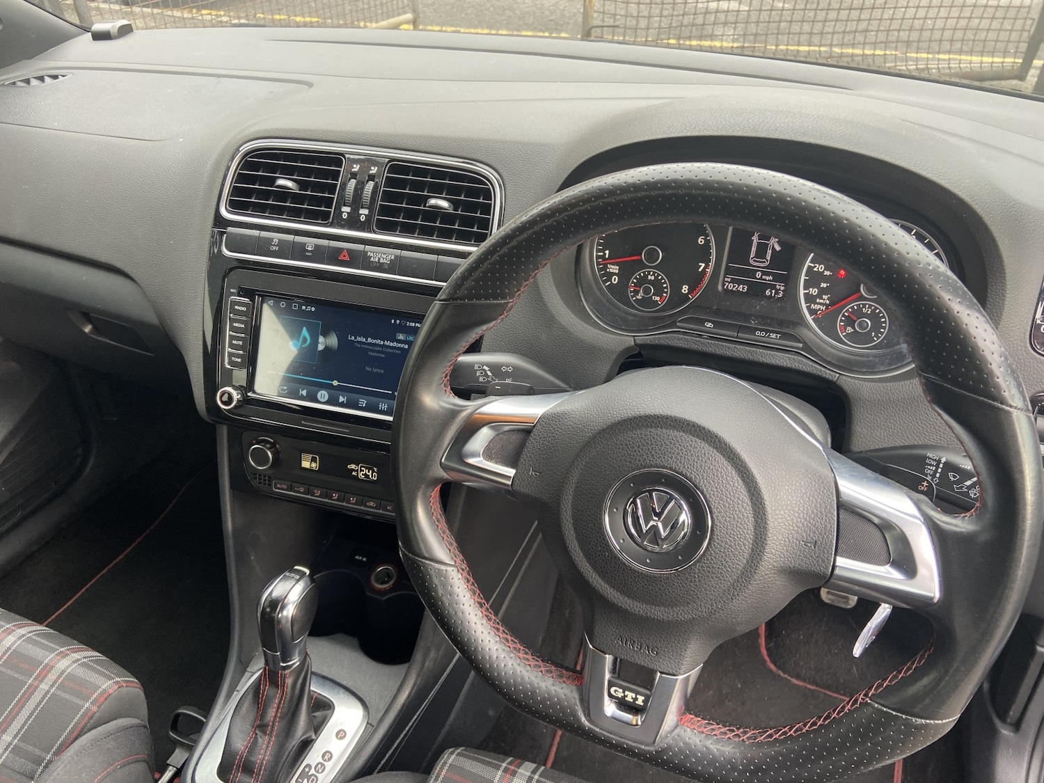 Used Volkswagen Polo 2023 for sale - 77535934: Photo 5