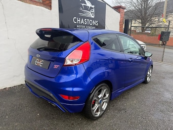 Used Ford Fiesta 2014 for sale - 77822252: Photo