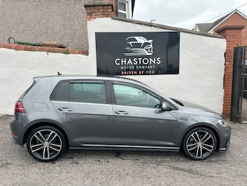 Used Volkswagen Golf 2017 for sale - 75706037: Photo