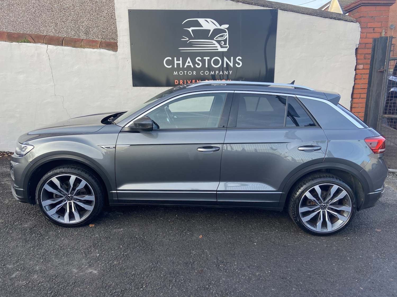 Used Volkswagen T-Roc 2021 for sale - 77038992: Photo 8