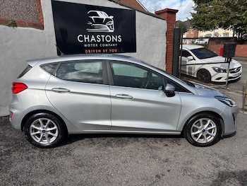 Used Ford Fiesta 2018 for sale - 75938351: Photo