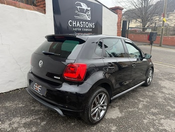 Used Volkswagen Polo 2017 for sale - 77721178: Photo