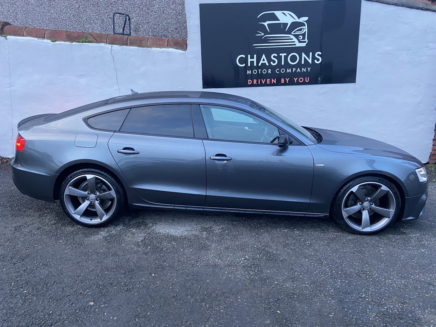 Used Audi A5 2015 for sale - 77548202: Photo 2