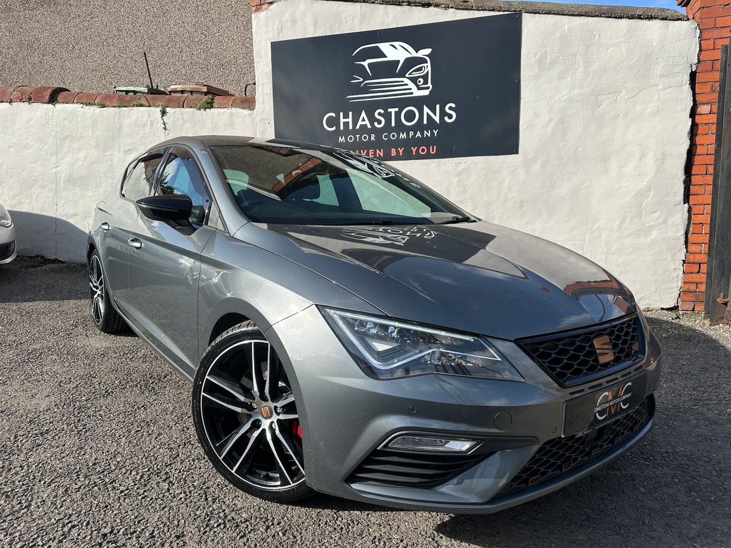 Used SEAT Leon 2018 for sale - 76149378: Photo 1
