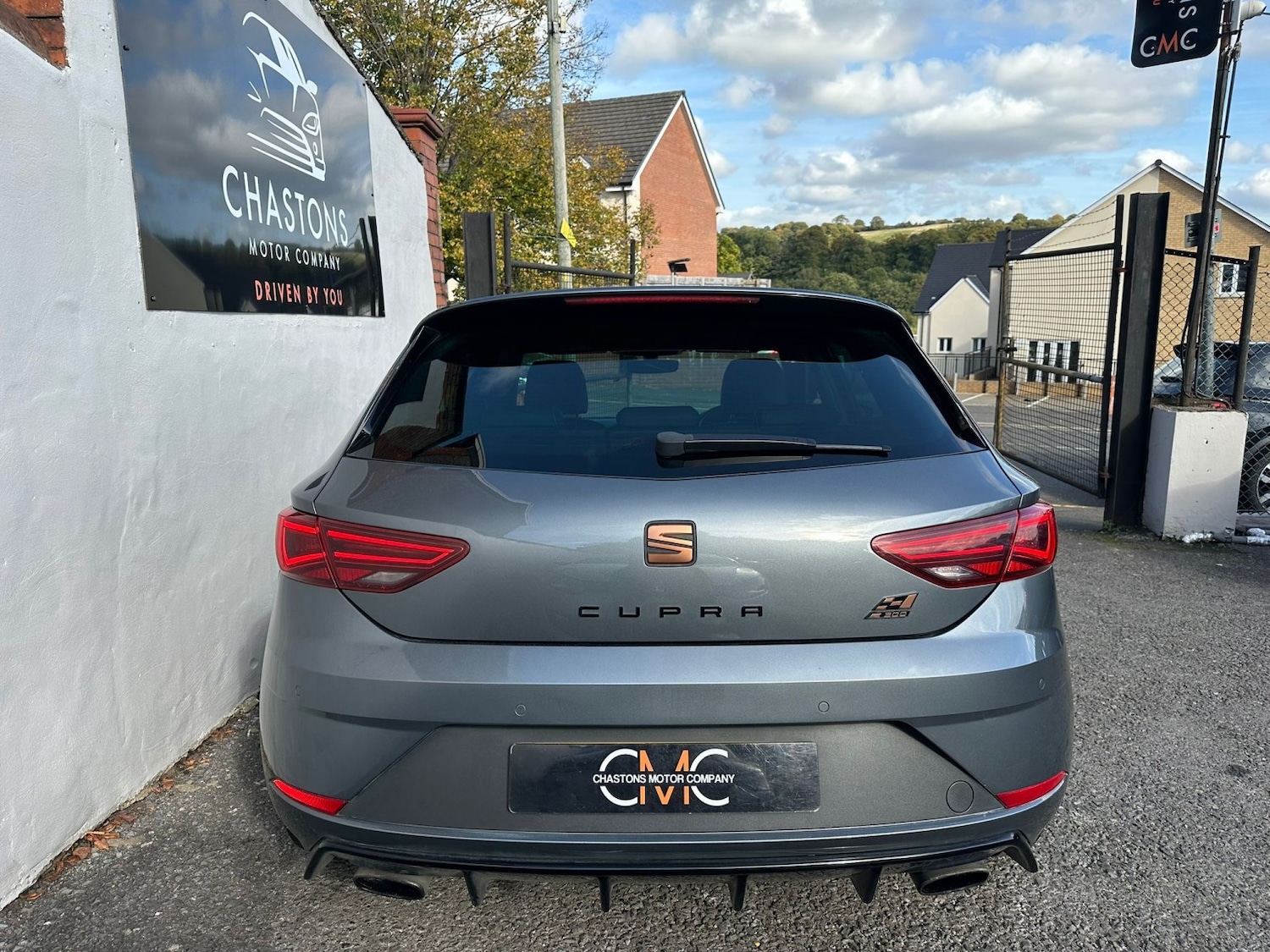 Used SEAT Leon 2018 for sale - 76149378: Photo 2