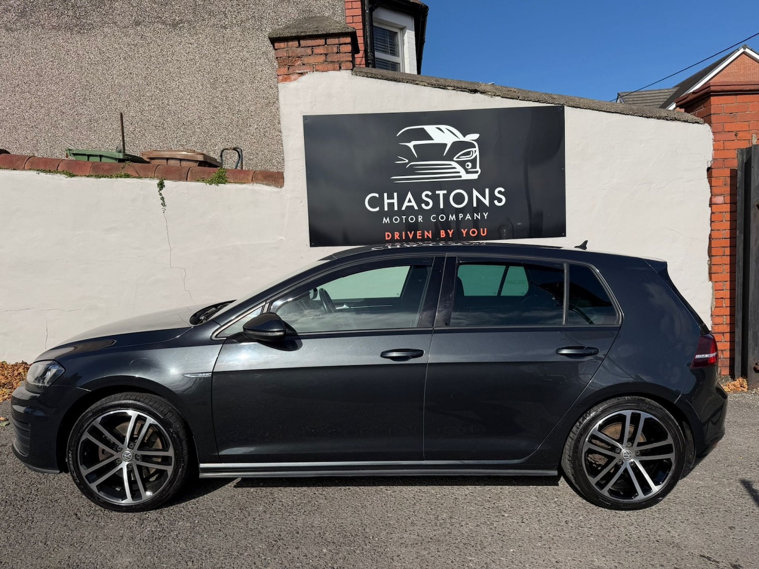 Used Volkswagen Golf 2017 for sale - 75806514: Photo 8