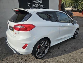 Used Ford Fiesta 2019 for sale - 79302148: Photo