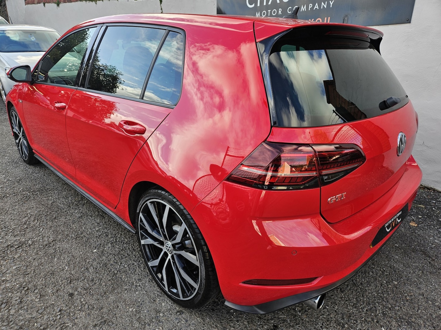Used Volkswagen Golf 2017 for sale - 76149382: Photo 11