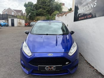 Used Ford Fiesta 2015 for sale - 79644433: Photo