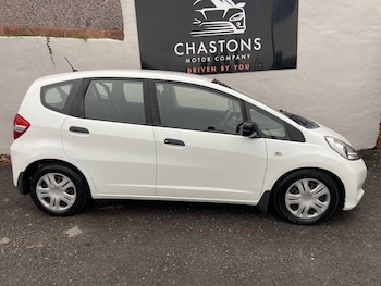 Used Honda Jazz 2013 for sale - 76407577: Photo