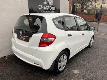 Used Honda Jazz 2013 for sale - 76407577: Photo