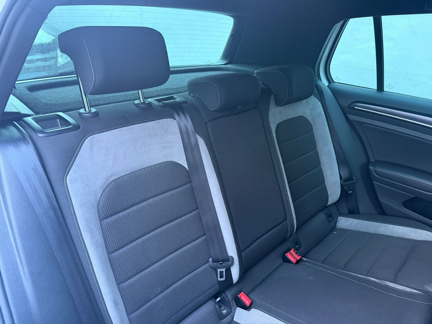 Used Volkswagen Golf 2015 for sale - 77310719: Photo 6