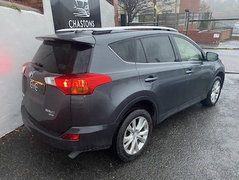 Used Toyota RAV4 2013 for sale - 76455385: Photo