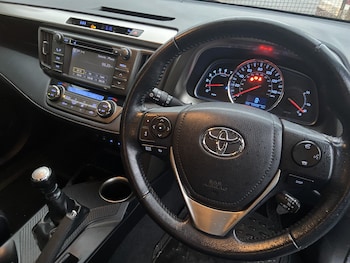 Used Toyota RAV4 2013 for sale - 76455385: Photo